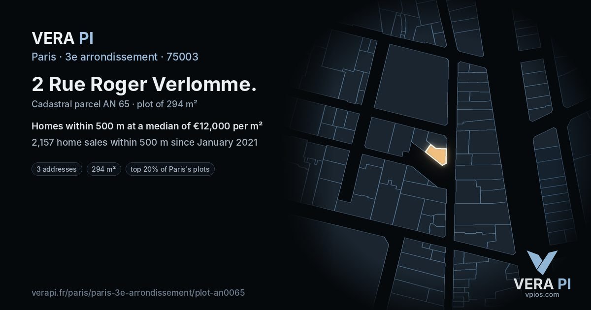 2 Rue Roger Verlomme, 3e arrondissement at night – the plot lit, the parcels around coloured by the prices near them