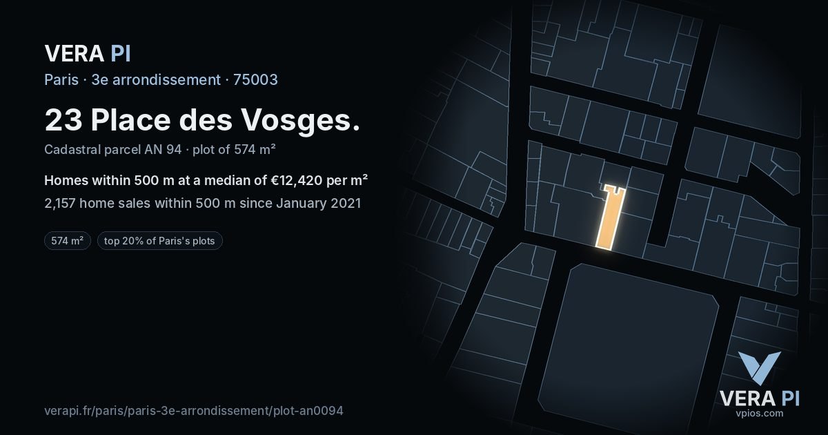 23 Place des Vosges, 3e arrondissement at night – the plot lit, the parcels around coloured by the prices near them