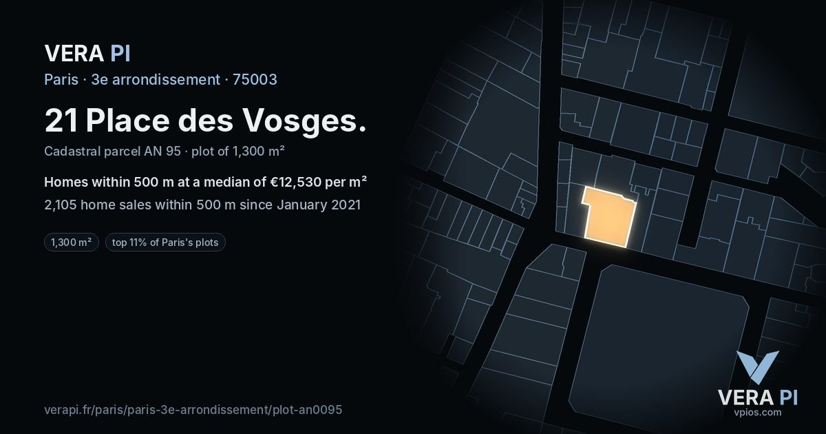 21 Place des Vosges, 3e arrondissement at night – the plot lit, the parcels around coloured by the prices near them