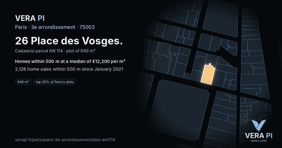 26 Place des Vosges, 3e arrondissement at night – the plot lit, the parcels around coloured by the prices near them