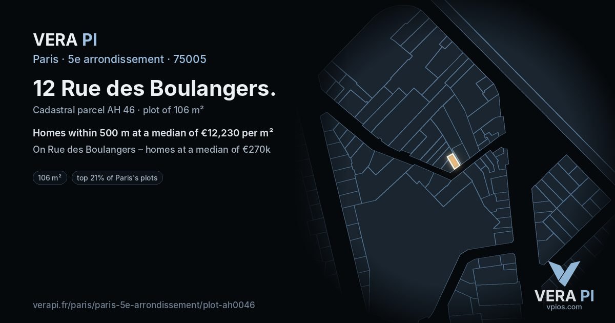 12 Rue des Boulangers, 5e arrondissement at night – the plot lit, the parcels around coloured by the prices near them