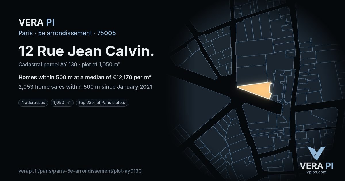12 Rue Jean Calvin, 5e arrondissement at night – the plot lit, the parcels around coloured by the prices near them