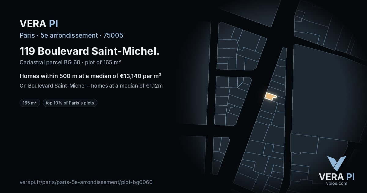 119 Boulevard Saint-Michel, 5e arrondissement at night – the plot lit, the parcels around coloured by the prices near them