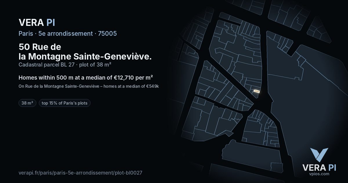 50 Rue de la Montagne Sainte-Geneviève, 5e arrondissement at night – the plot lit, the parcels around coloured by the prices near them