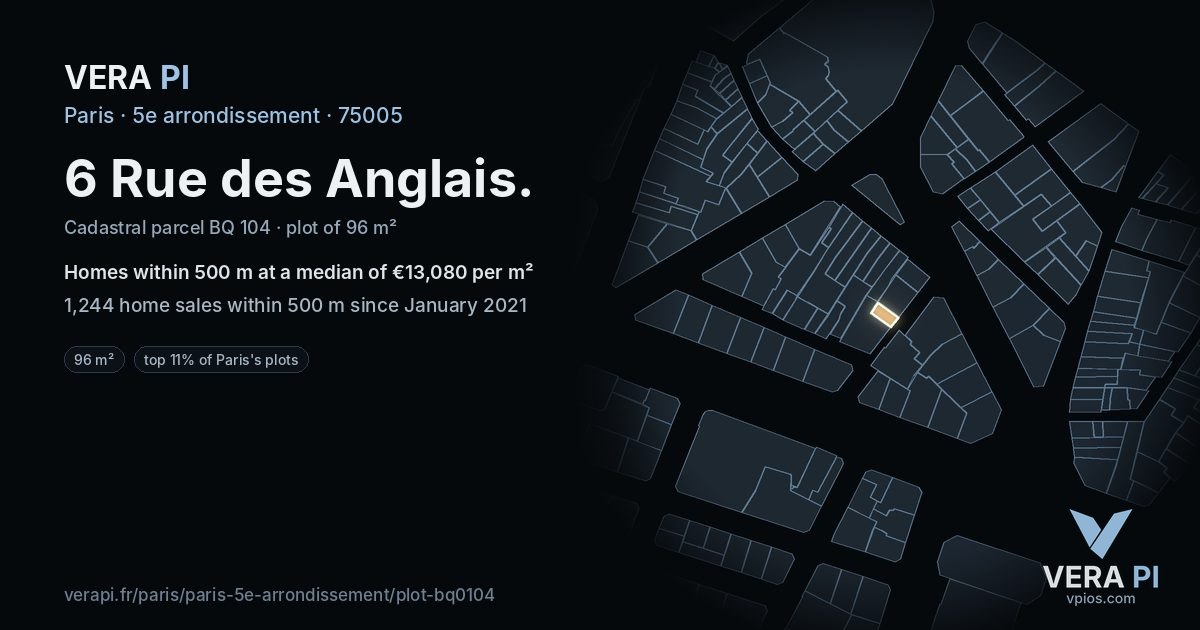 6 Rue des Anglais, 5e arrondissement at night – the plot lit, the parcels around coloured by the prices near them