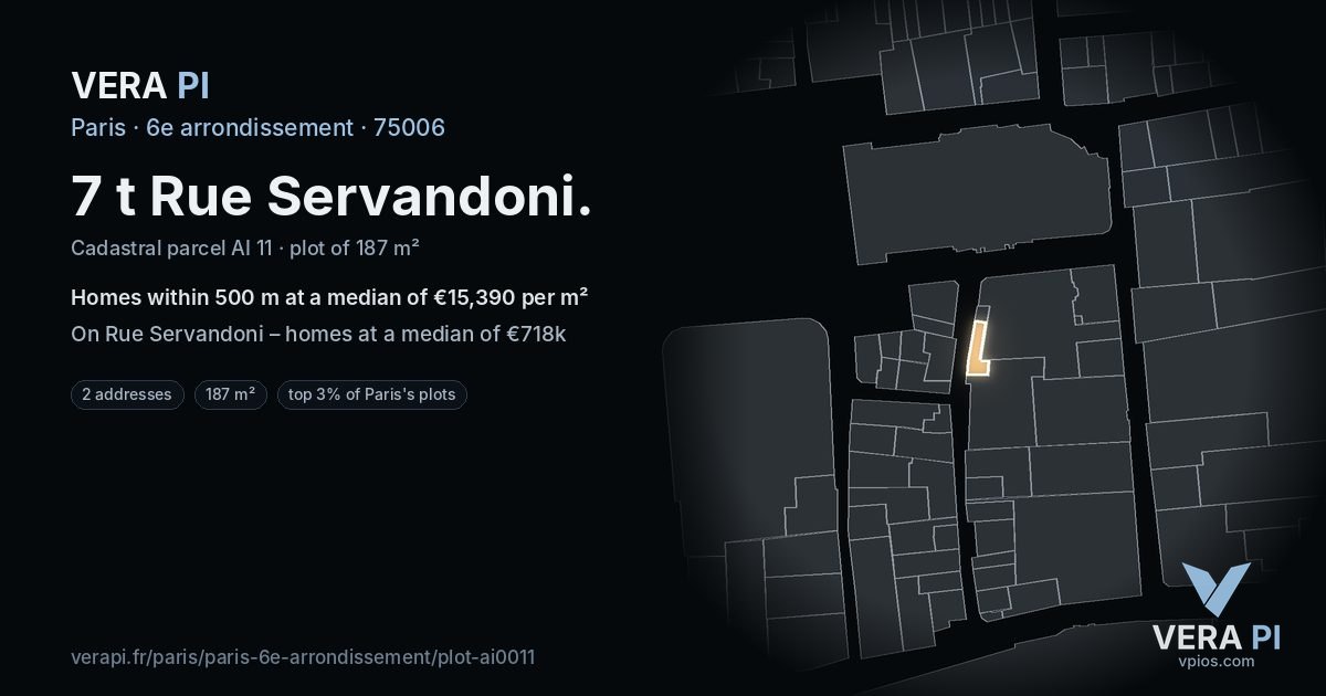 7 t Rue Servandoni, 6e arrondissement at night – the plot lit, the parcels around coloured by the prices near them