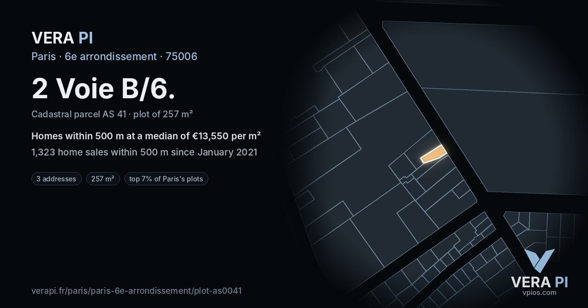 2 Voie B/6, 6e arrondissement at night – the plot lit, the parcels around coloured by the prices near them