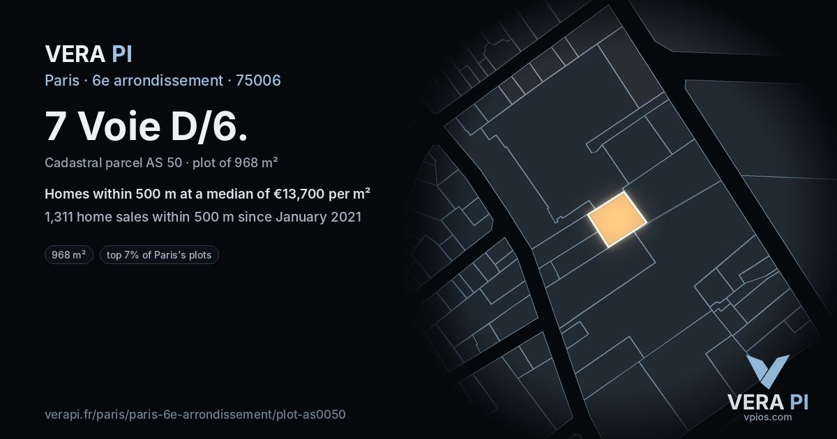 7 Voie D/6, 6e arrondissement at night – the plot lit, the parcels around coloured by the prices near them