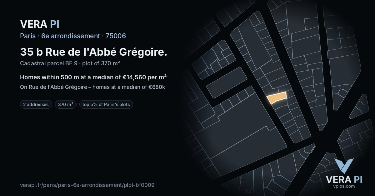35 b Rue de l'Abbé Grégoire, 6e arrondissement at night – the plot lit, the parcels around coloured by the prices near them