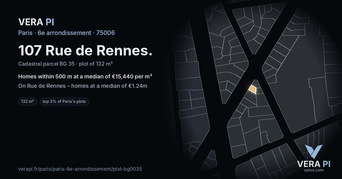 107 Rue de Rennes, 6e arrondissement at night – the plot lit, the parcels around coloured by the prices near them