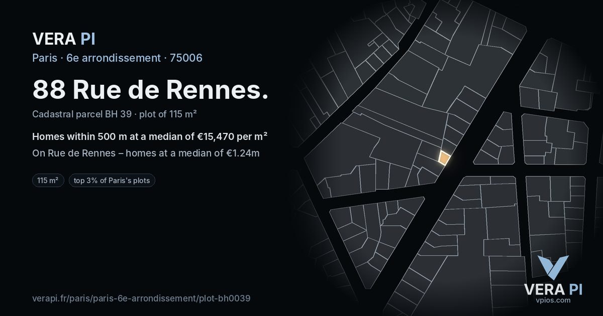 88 Rue de Rennes, 6e arrondissement at night – the plot lit, the parcels around coloured by the prices near them