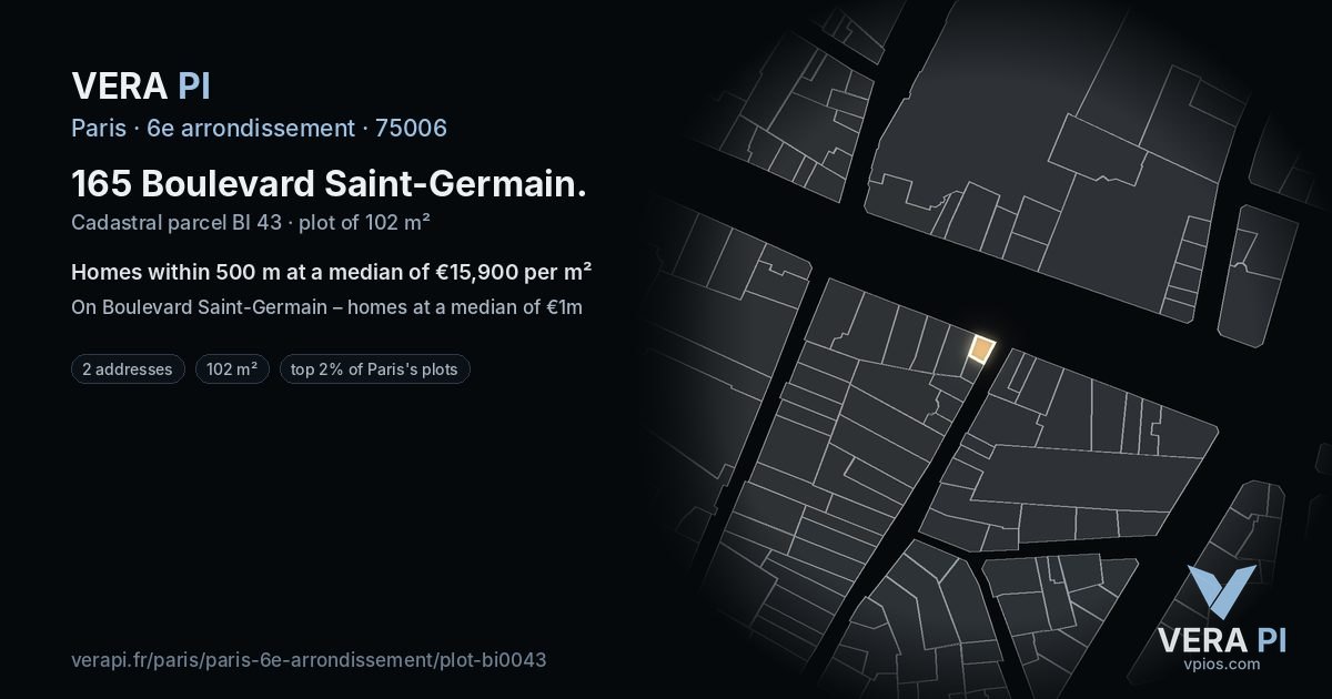 165 Boulevard Saint-Germain, 6e arrondissement at night – the plot lit, the parcels around coloured by the prices near them