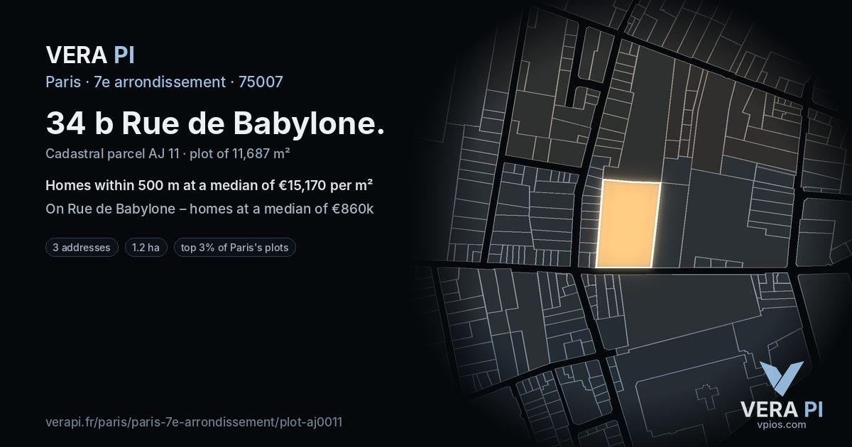 34 b Rue de Babylone, 7e arrondissement at night – the plot lit, the parcels around coloured by the prices near them
