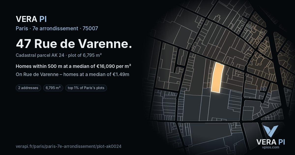 47 Rue de Varenne, 7e arrondissement at night – the plot lit, the parcels around coloured by the prices near them