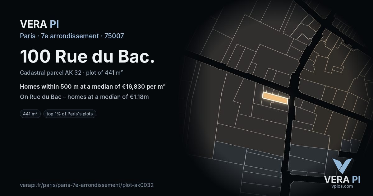 100 Rue du Bac, 7e arrondissement at night – the plot lit, the parcels around coloured by the prices near them