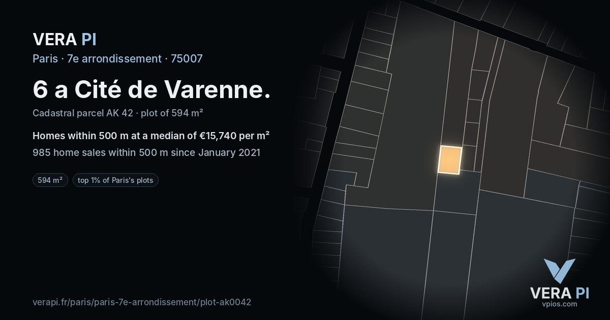 6 a Cité de Varenne, 7e arrondissement at night – the plot lit, the parcels around coloured by the prices near them