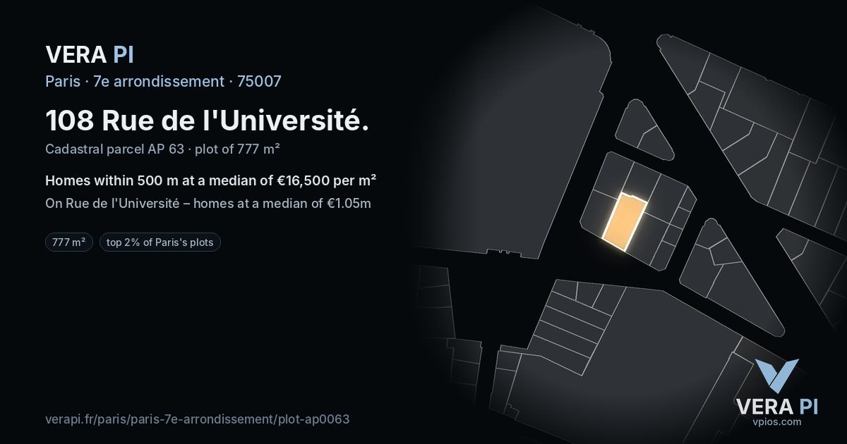 108 Rue de l'Université, 7e arrondissement at night – the plot lit, the parcels around coloured by the prices near them