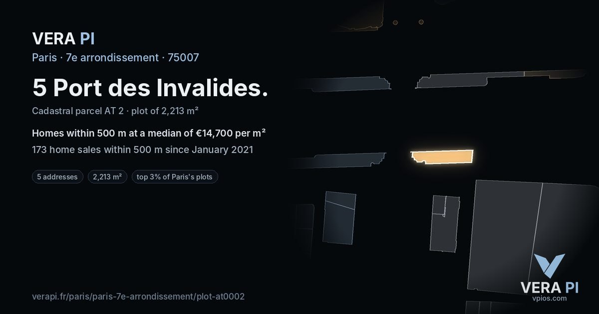 5 Port des Invalides, 7e arrondissement at night – the plot lit, the parcels around coloured by the prices near them