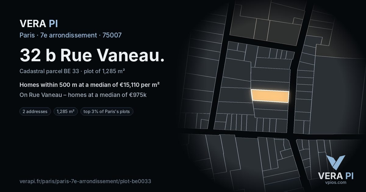 32 b Rue Vaneau, 7e arrondissement at night – the plot lit, the parcels around coloured by the prices near them