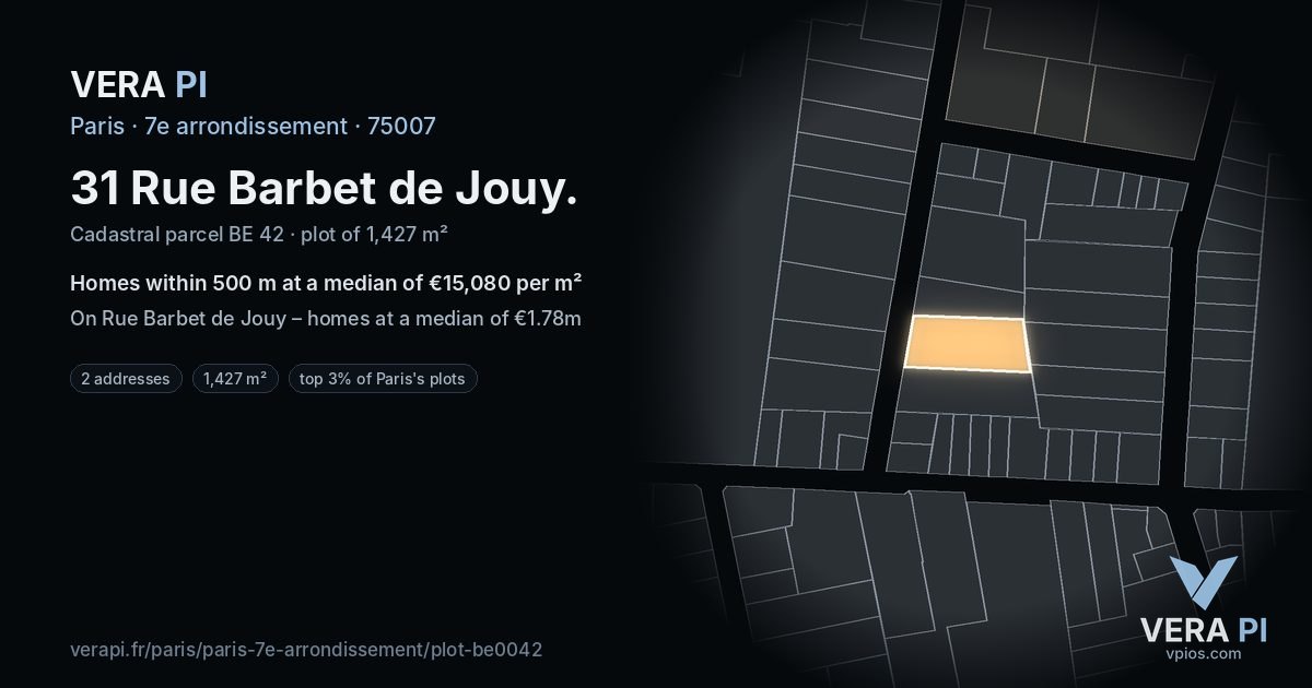 31 Rue Barbet de Jouy, 7e arrondissement at night – the plot lit, the parcels around coloured by the prices near them