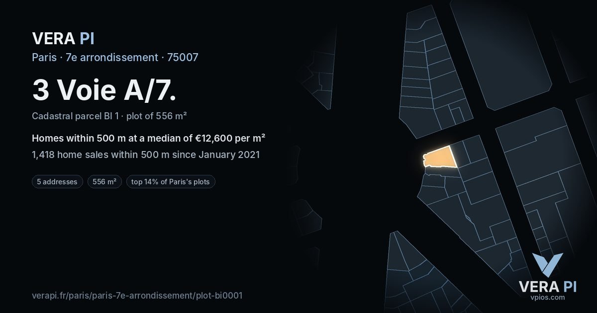 3 Voie A/7, 7e arrondissement at night – the plot lit, the parcels around coloured by the prices near them