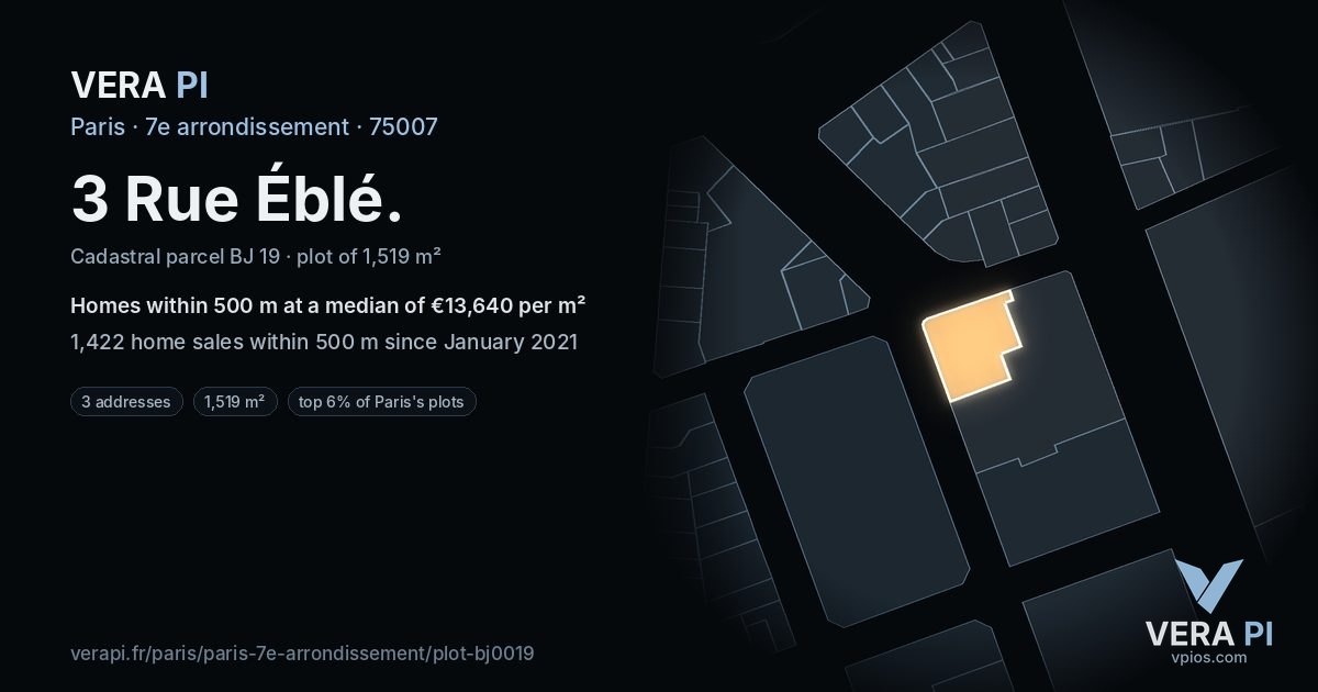 3 Rue Éblé, 7e arrondissement at night – the plot lit, the parcels around coloured by the prices near them