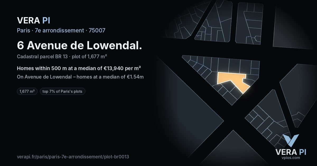6 Avenue de Lowendal, 7e arrondissement at night – the plot lit, the parcels around coloured by the prices near them