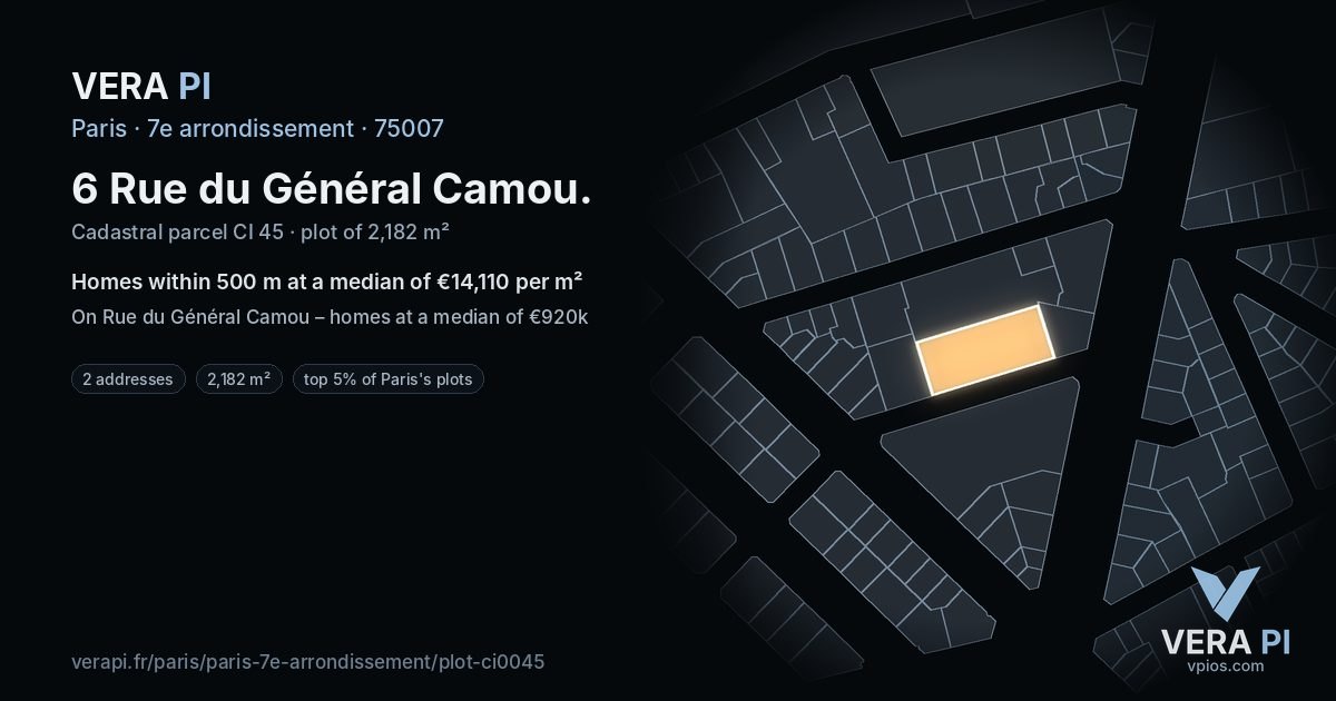 6 Rue du Général Camou, 7e arrondissement at night – the plot lit, the parcels around coloured by the prices near them