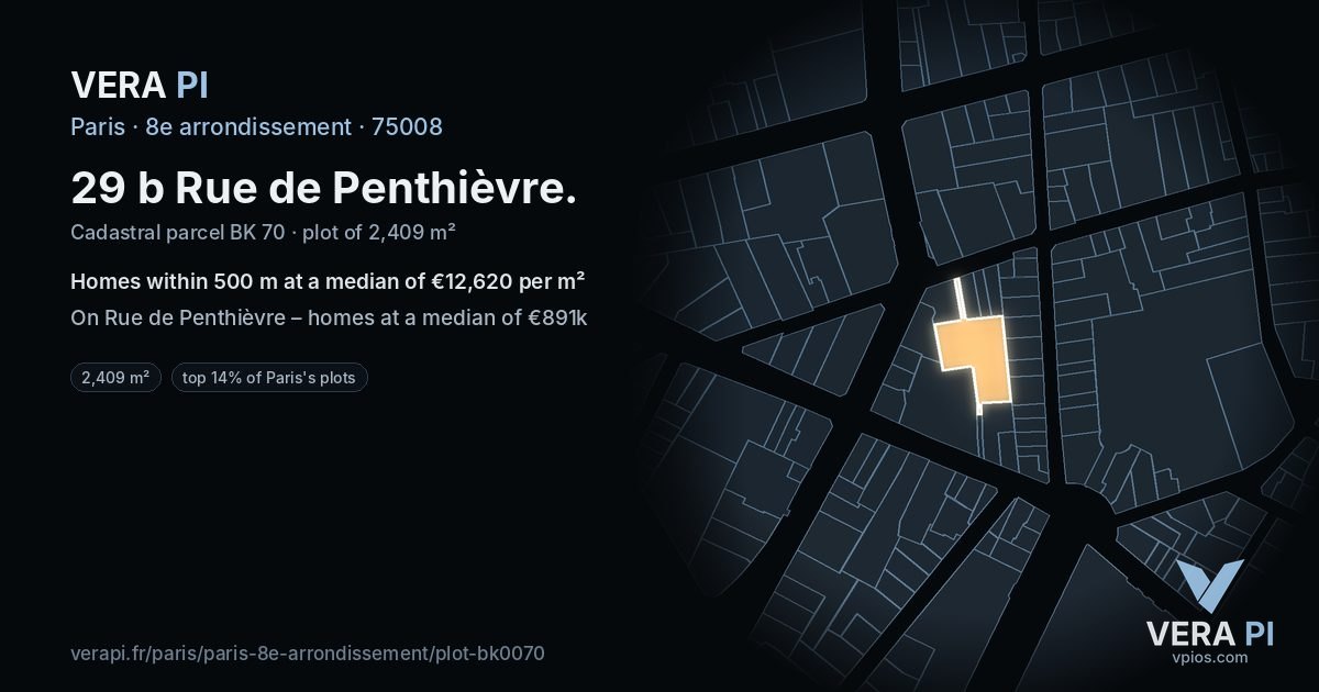 29 b Rue de Penthièvre, 8e arrondissement at night – the plot lit, the parcels around coloured by the prices near them