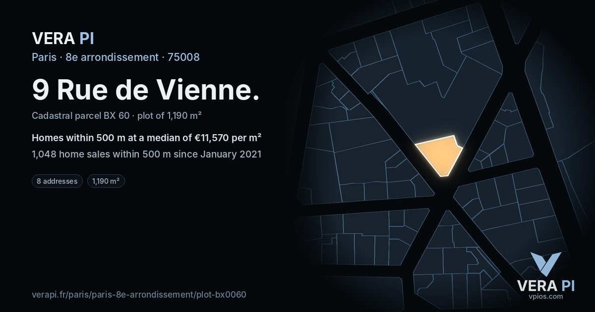 9 Rue de Vienne, 8e arrondissement at night – the plot lit, the parcels around coloured by the prices near them