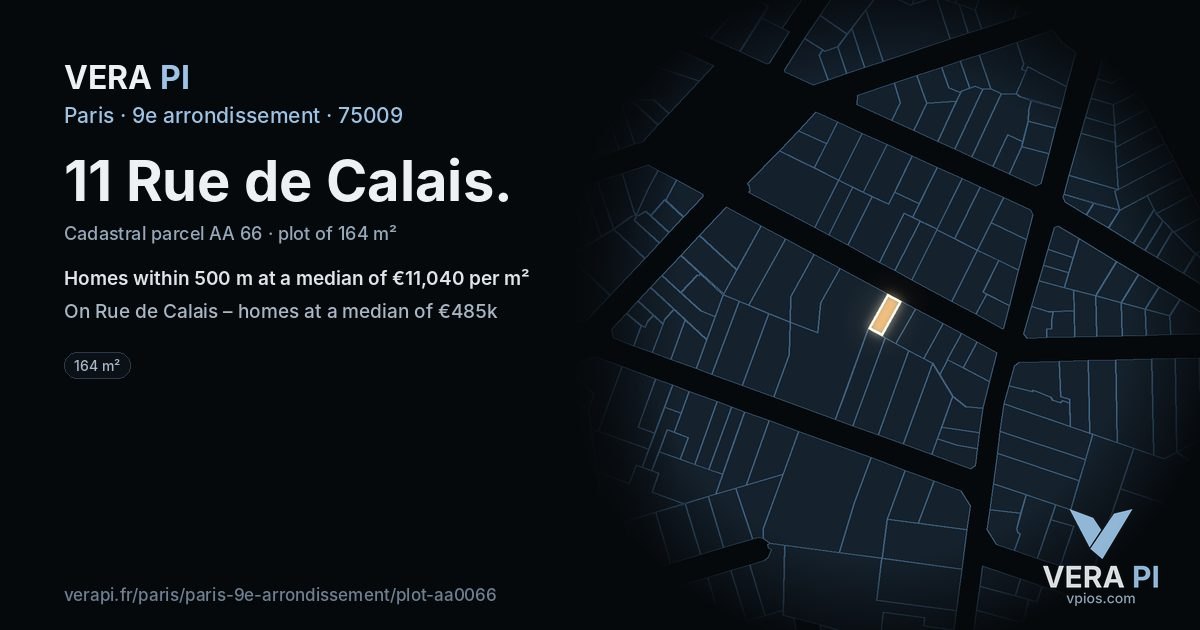 11 Rue de Calais, 9e arrondissement at night – the plot lit, the parcels around coloured by the prices near them