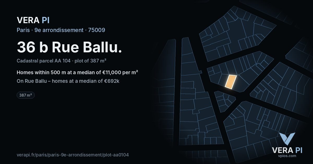 36 b Rue Ballu, 9e arrondissement at night – the plot lit, the parcels around coloured by the prices near them