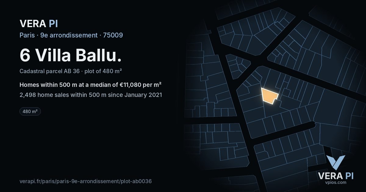 6 Villa Ballu, 9e arrondissement at night – the plot lit, the parcels around coloured by the prices near them