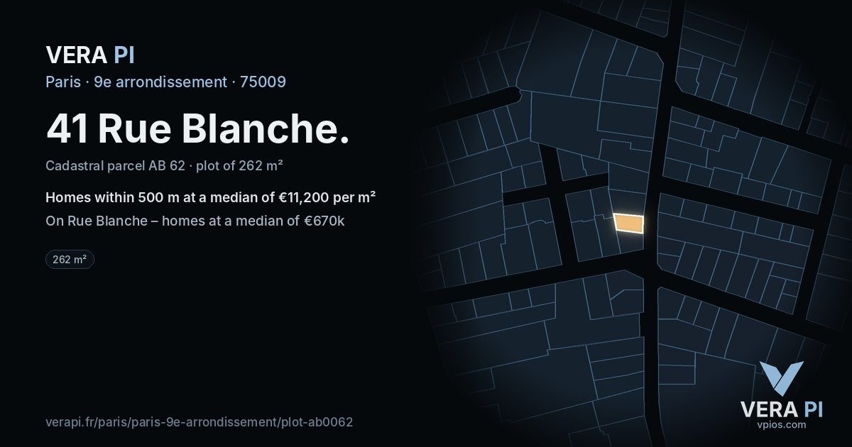 41 Rue Blanche, 9e arrondissement at night – the plot lit, the parcels around coloured by the prices near them
