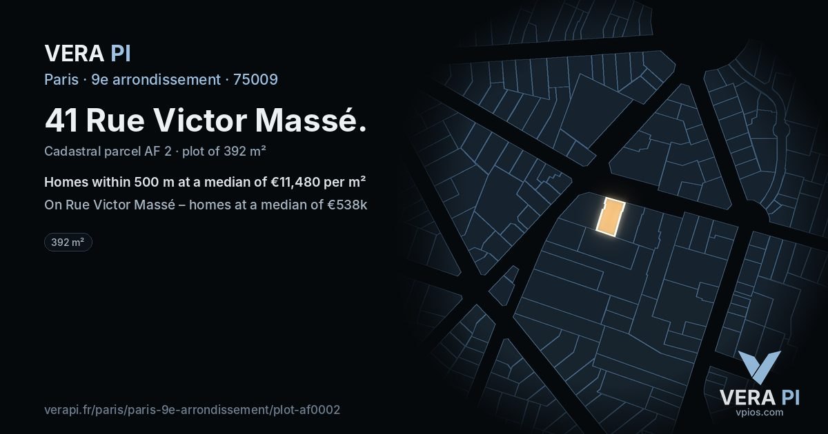 41 Rue Victor Massé, 9e arrondissement at night – the plot lit, the parcels around coloured by the prices near them