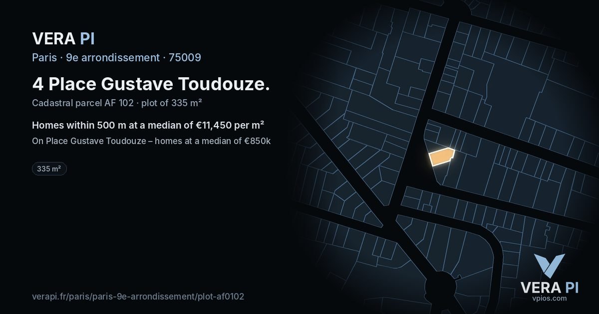 4 Place Gustave Toudouze, 9e arrondissement at night – the plot lit, the parcels around coloured by the prices near them