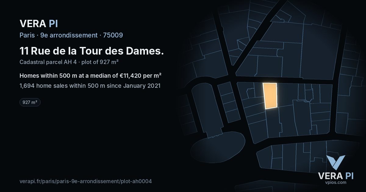 11 Rue de la Tour des Dames, 9e arrondissement at night – the plot lit, the parcels around coloured by the prices near them