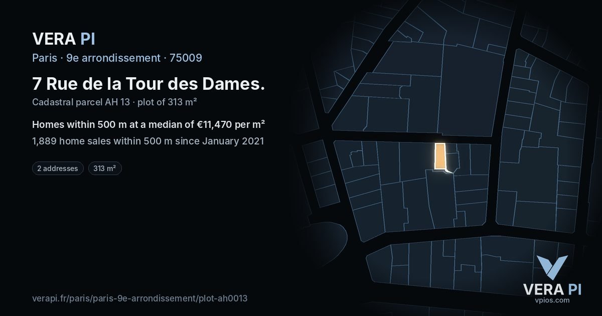 7 Rue de la Tour des Dames, 9e arrondissement at night – the plot lit, the parcels around coloured by the prices near them