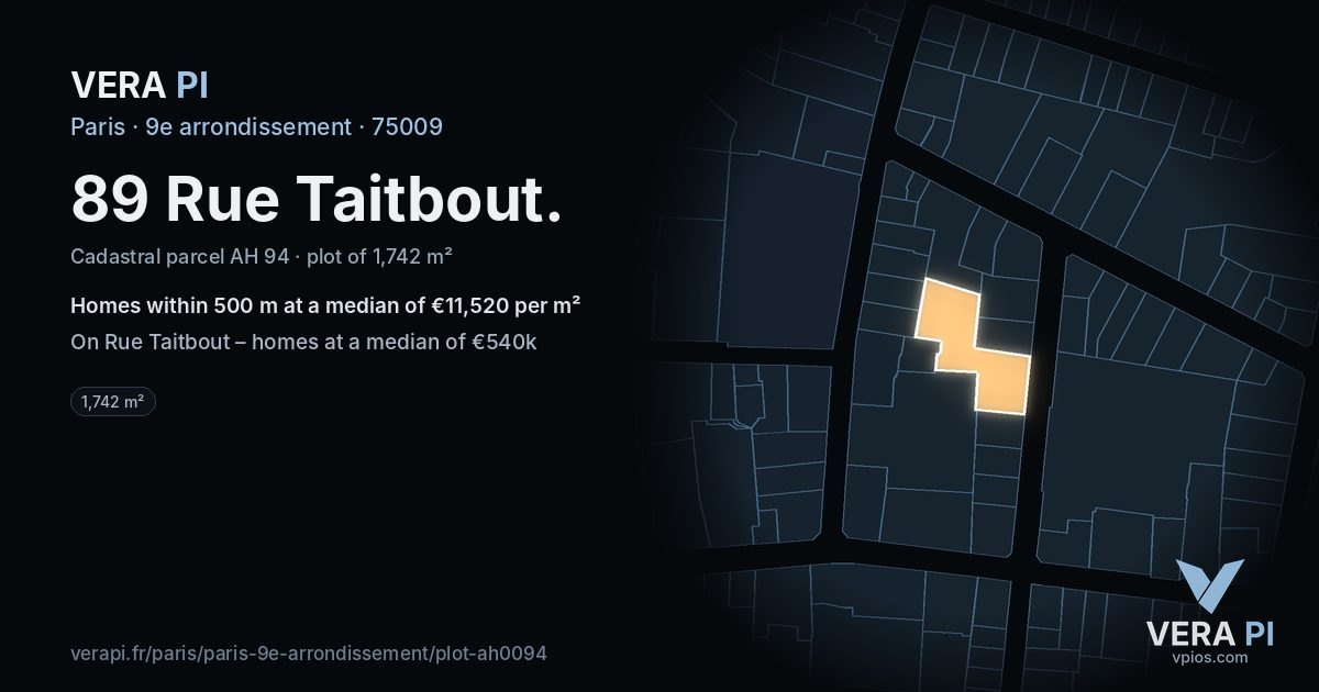89 Rue Taitbout, 9e arrondissement at night – the plot lit, the parcels around coloured by the prices near them