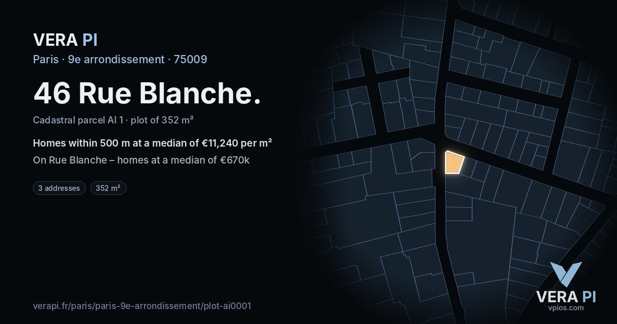 46 Rue Blanche, 9e arrondissement at night – the plot lit, the parcels around coloured by the prices near them