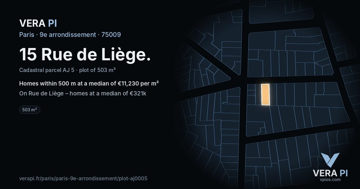 15 Rue de Liège, 9e arrondissement at night – the plot lit, the parcels around coloured by the prices near them