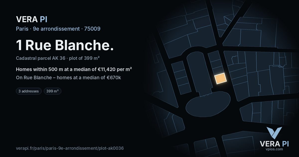 1 Rue Blanche, 9e arrondissement at night – the plot lit, the parcels around coloured by the prices near them