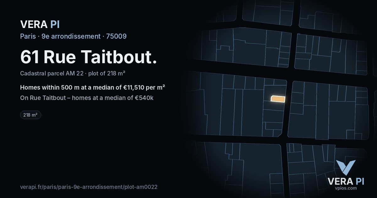 61 Rue Taitbout, 9e arrondissement at night – the plot lit, the parcels around coloured by the prices near them