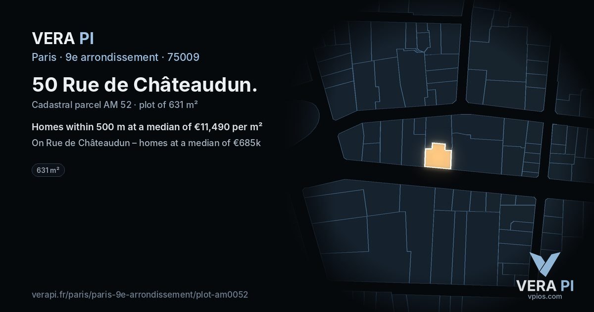 50 Rue de Châteaudun, 9e arrondissement at night – the plot lit, the parcels around coloured by the prices near them