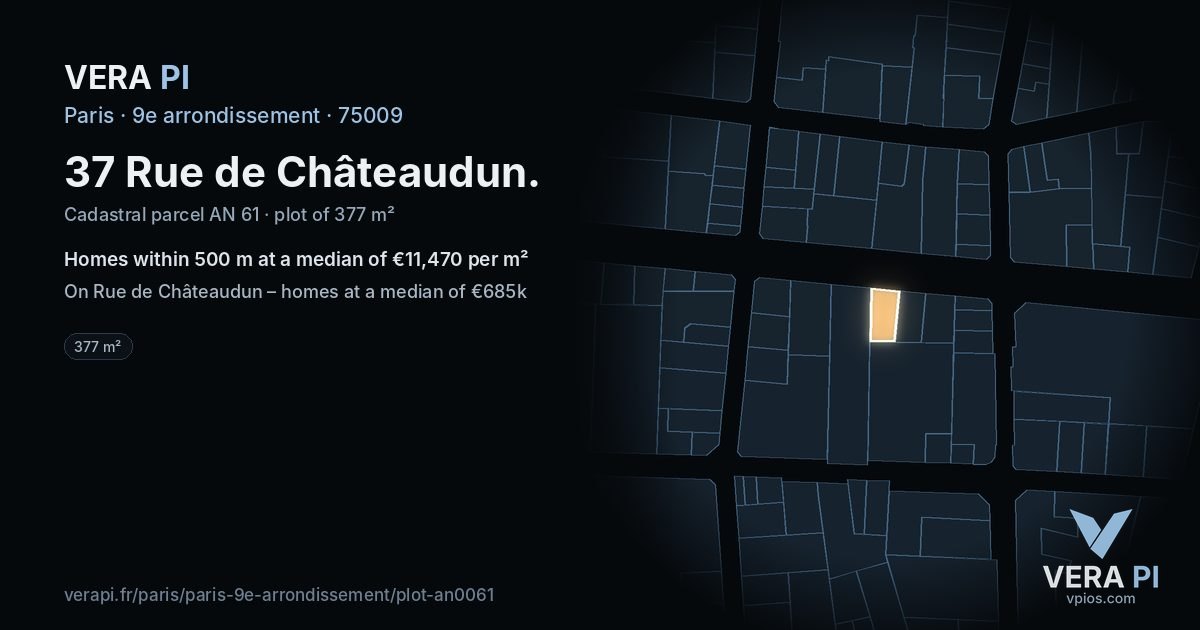 37 Rue de Châteaudun, 9e arrondissement at night – the plot lit, the parcels around coloured by the prices near them