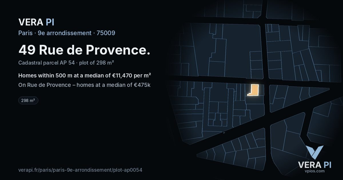 49 Rue de Provence, 9e arrondissement at night – the plot lit, the parcels around coloured by the prices near them