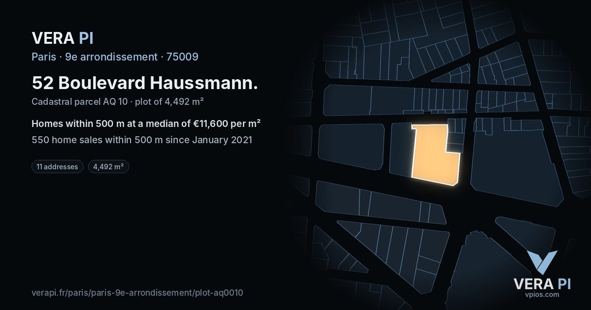 52 Boulevard Haussmann, 9e arrondissement at night – the plot lit, the parcels around coloured by the prices near them