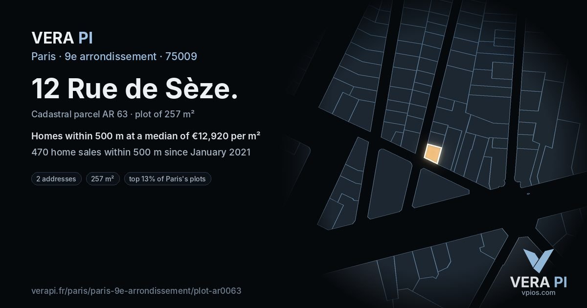 12 Rue de Sèze, 9e arrondissement at night – the plot lit, the parcels around coloured by the prices near them