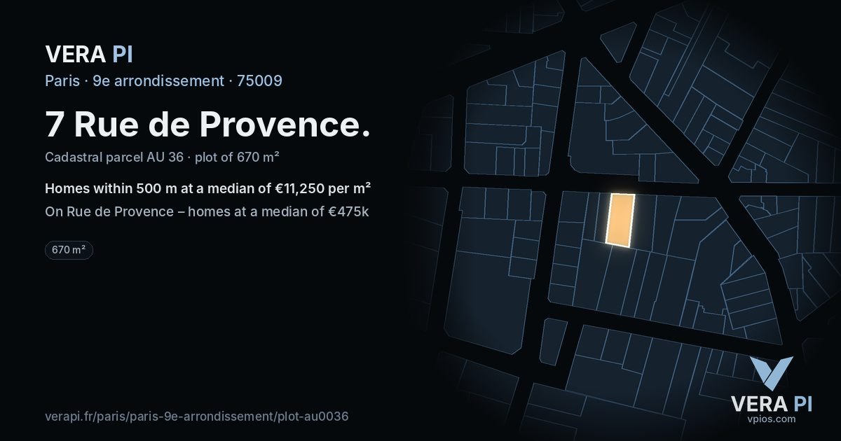 7 Rue de Provence, 9e arrondissement at night – the plot lit, the parcels around coloured by the prices near them
