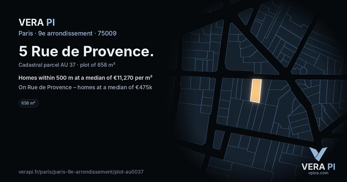 5 Rue de Provence, 9e arrondissement at night – the plot lit, the parcels around coloured by the prices near them